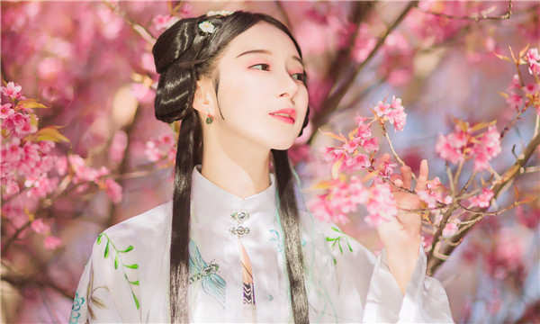 峪泉镇供卵试管婴儿：助您实现家庭梦想的科学方案
